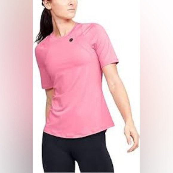 Under Armour Tops - Under Armour Rush Top Women's Pink Athletic Top Size Medium - Large